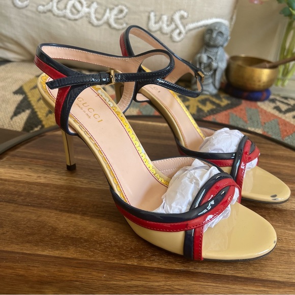 GUCCI Red/Navy Twisted Strap Ankle Strap Heels EU37 US7 - Picture 1 of 14